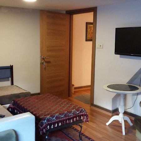 Coskun House Apartment Истанбул Екстериор снимка